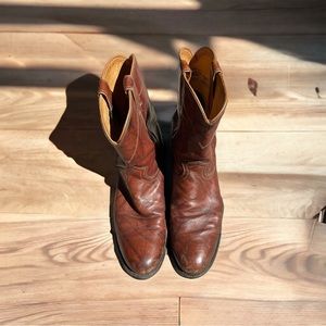 JUSTIN JACKSON 10" ROPER BOOT 11.5 D